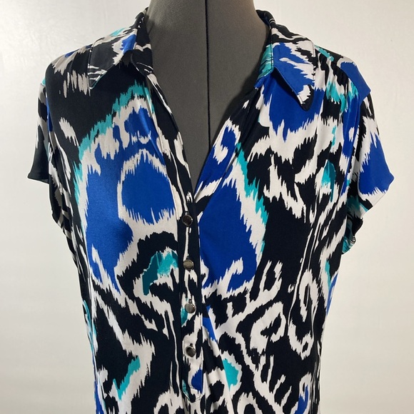 Alfani Top/Blouse Women Size XL Black White & Blue Button Placket Cap Sleeve - Picture 2 of 9
